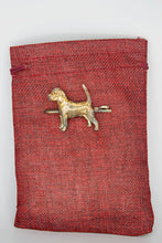 Cargar imagen en el visor de la galería, pasador de corbata de perro original